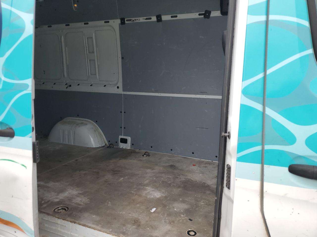 MERCEDES-BENZ SPRINTER 2500