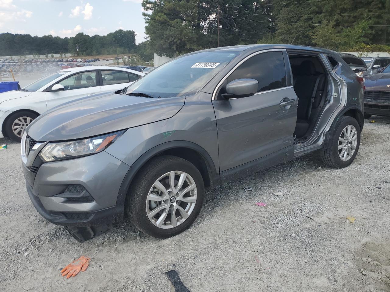 NISSAN ROGUE SPORT S