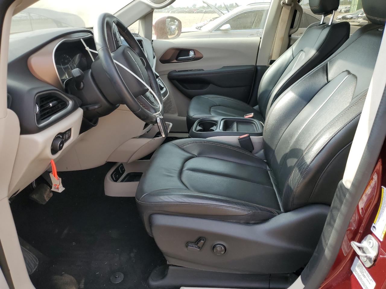 CHRYSLER PACIFICA TOURING L