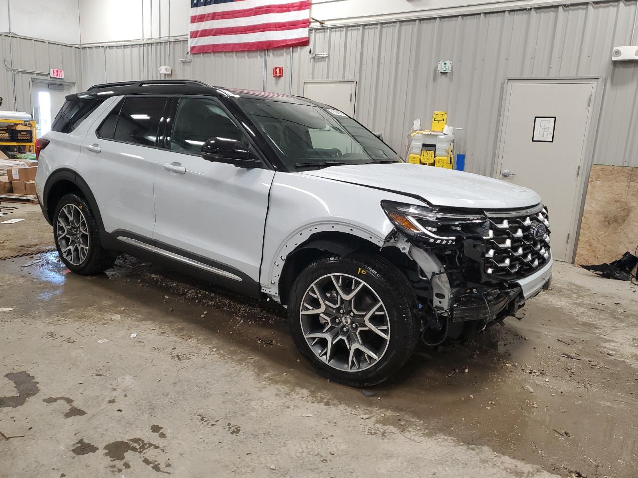 FORD EXPLORER PLATINUM