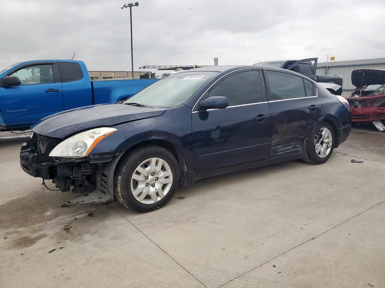 NISSAN ALTIMA BASE