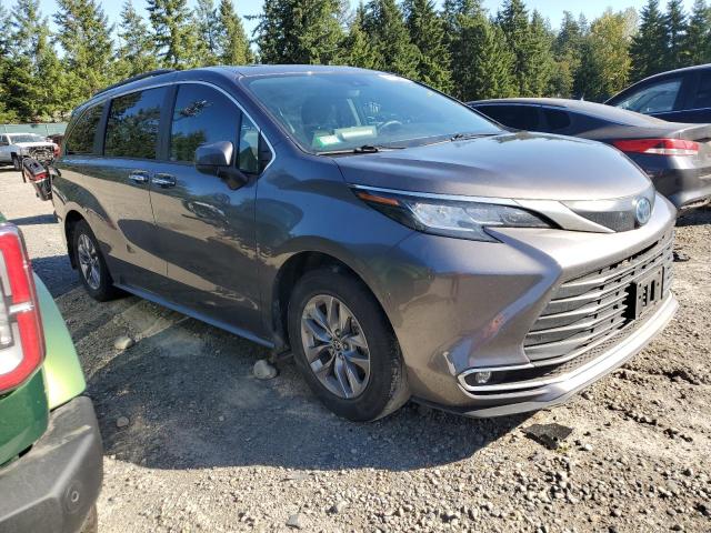 2023 TOYOTA SIENNA XLE 5TDYRKEC0PS155288