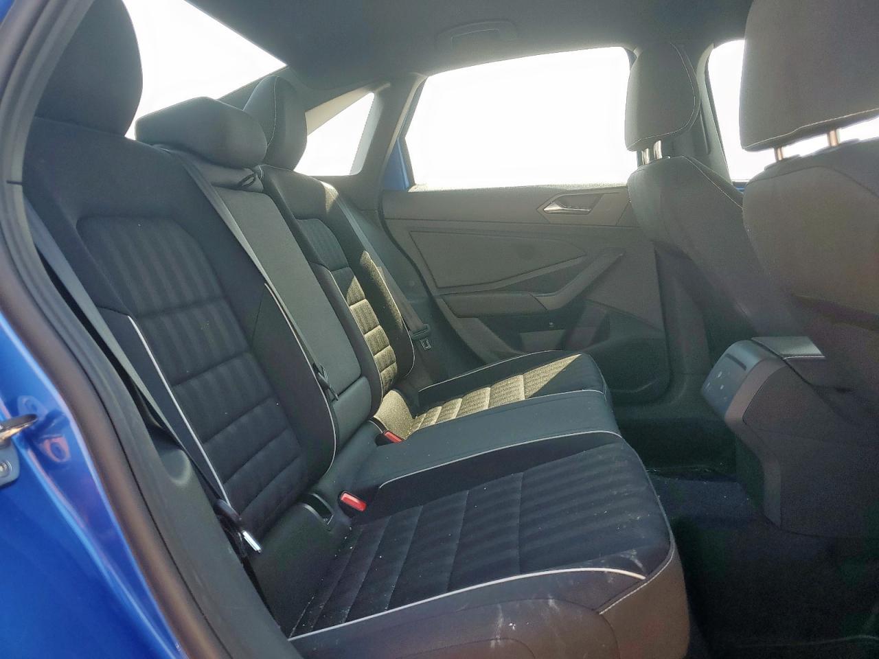 VOLKSWAGEN JETTA SPORT