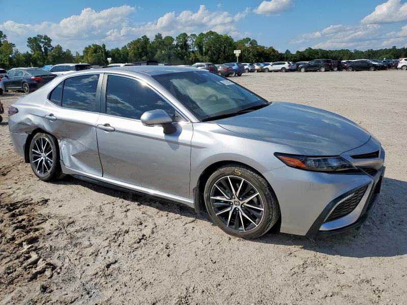 2022 TOYOTA CAMRY SE - 4T1G11AK5NU669622