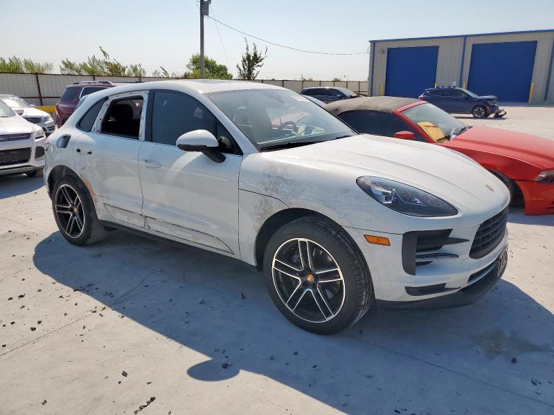 2021 PORSCHE MACAN WP1AA2A56MLB07581