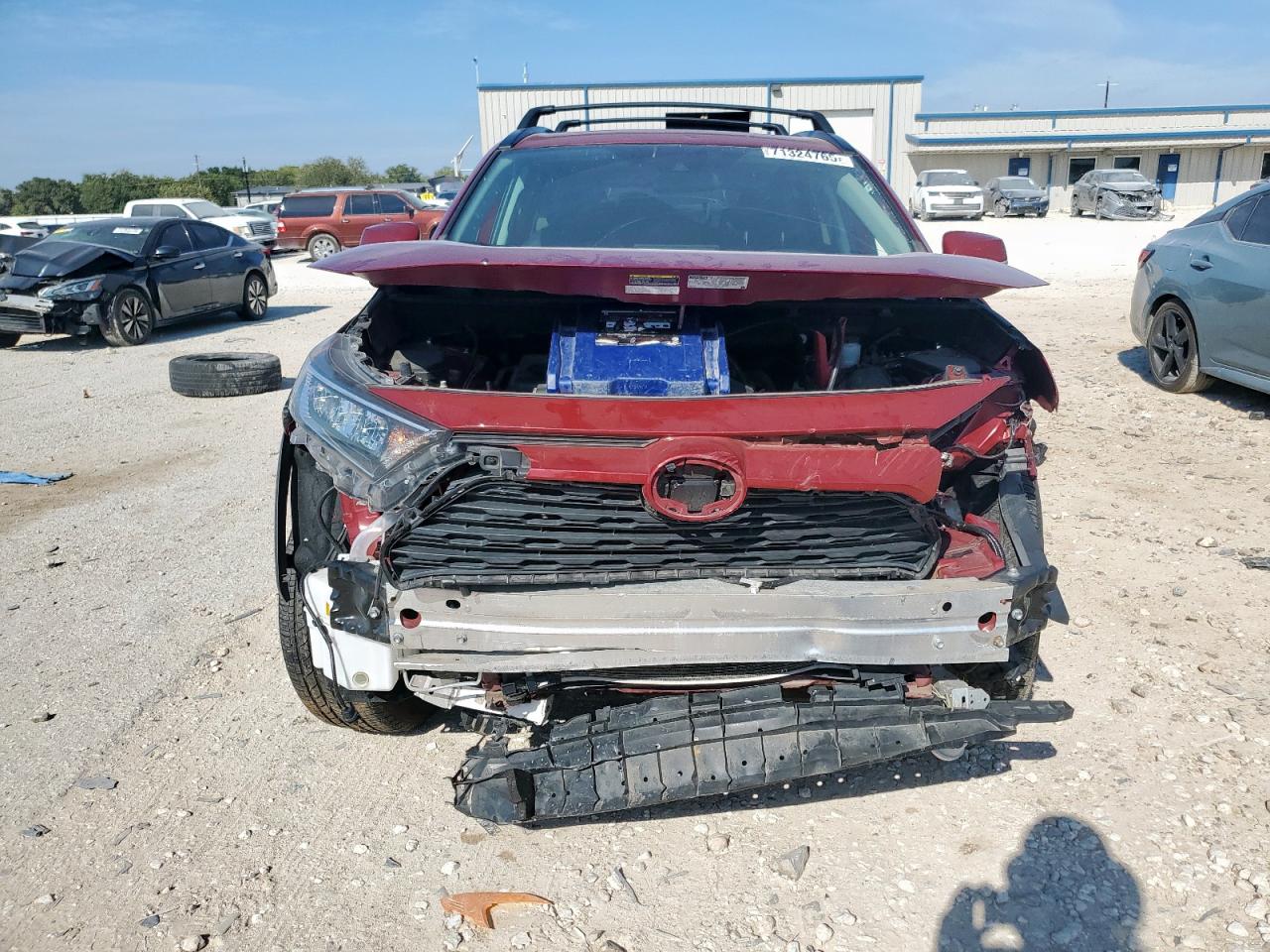 TOYOTA RAV4 XLE PREMIUM