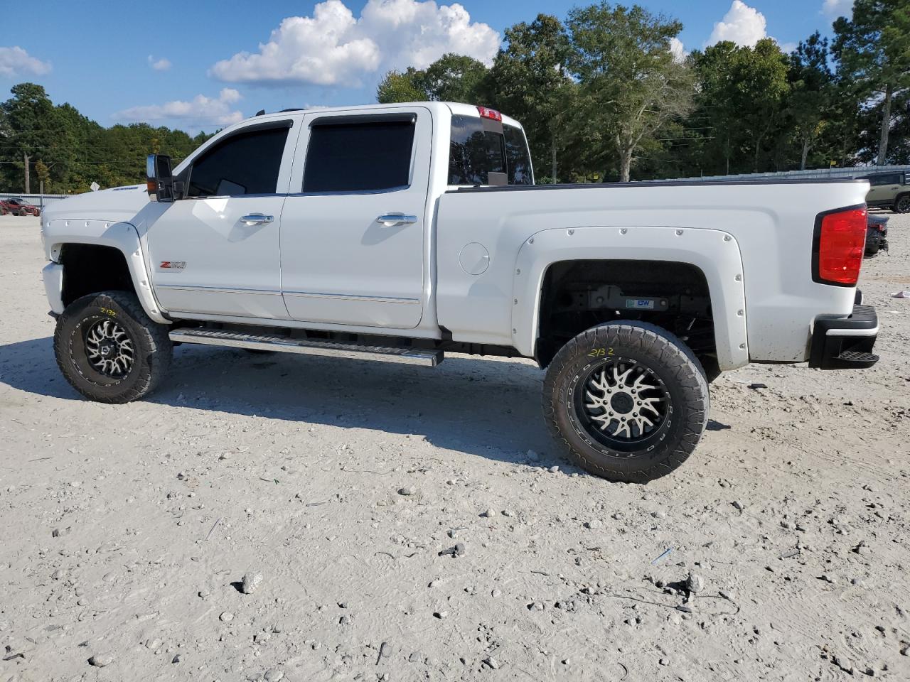 CHEVROLET SILVERADO K2500 HEAVY DUTY LTZ
