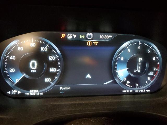 2018 VOLVO XC60 T6 MO YV4A22RK0J1039534