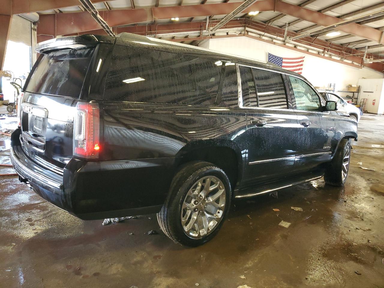 GMC YUKON DENALI