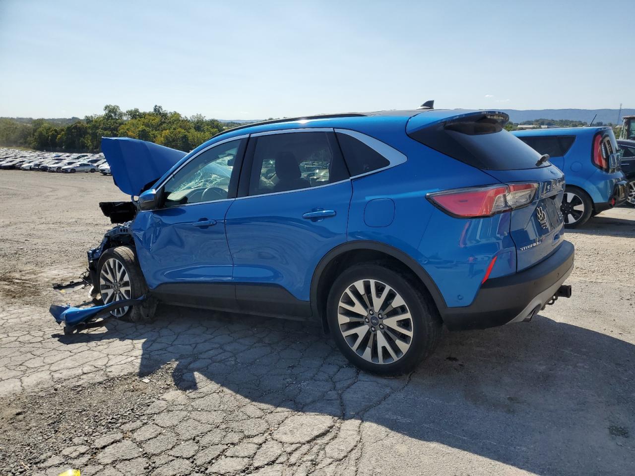 FORD ESCAPE TITANIUM