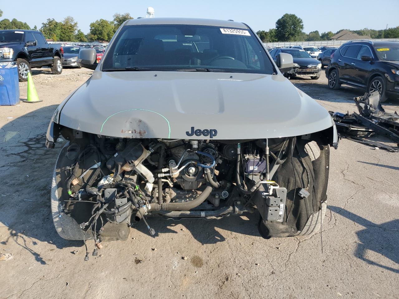 JEEP GRAND CHEROKEE LAREDO