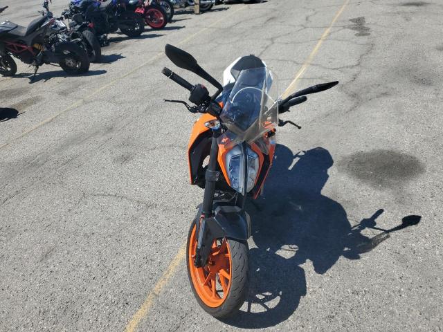 2017 KTM 390 DUKE MD2JPJ401HC209834