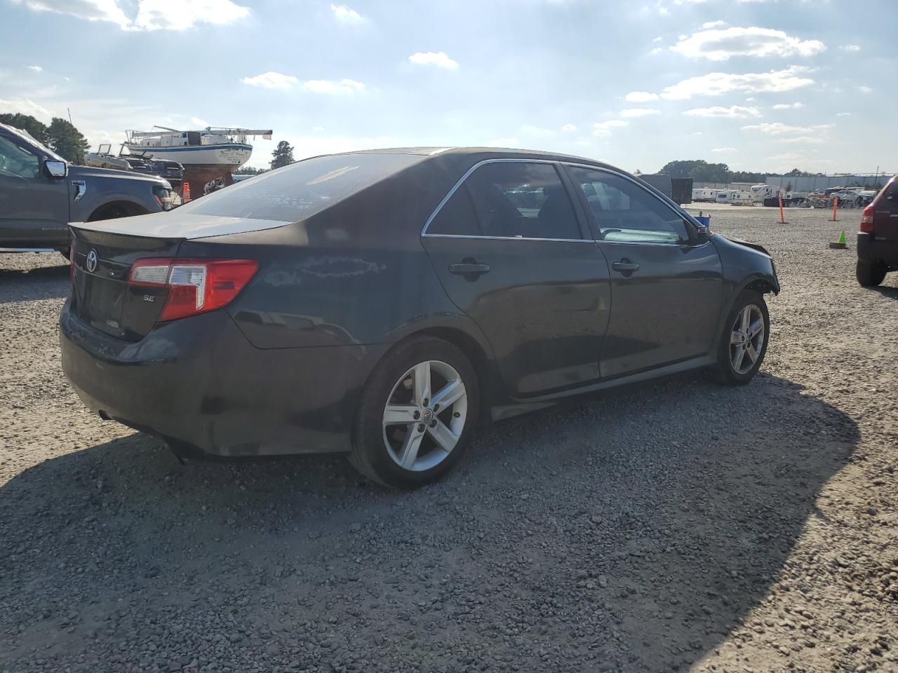 TOYOTA CAMRY L