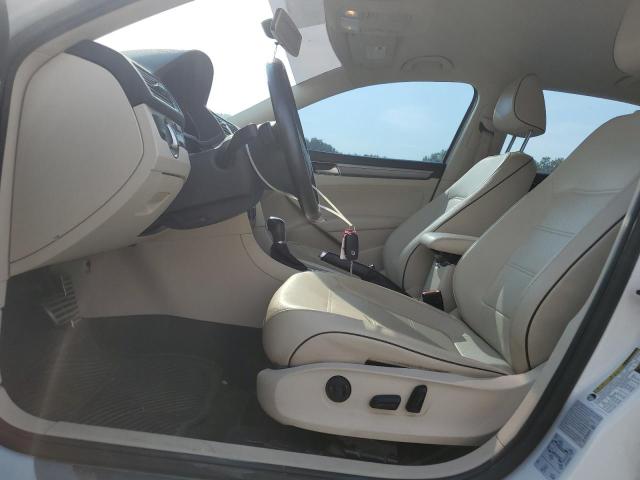 2017 VOLKSWAGEN PASSAT R-L 1VWDT7A31HC019884