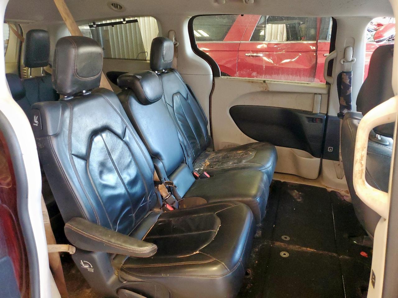 CHRYSLER PACIFICA TOURING L