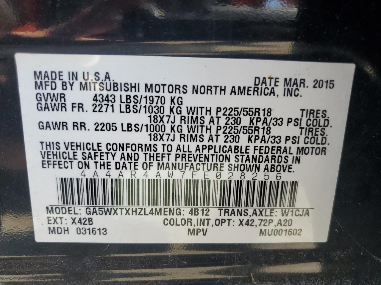 MITSUBISHI OUTLANDER SE