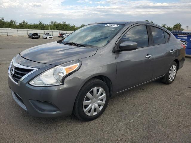 NISSAN VERSA S 2019 gray  gas 3N1CN7AP3KL842245 photo #1