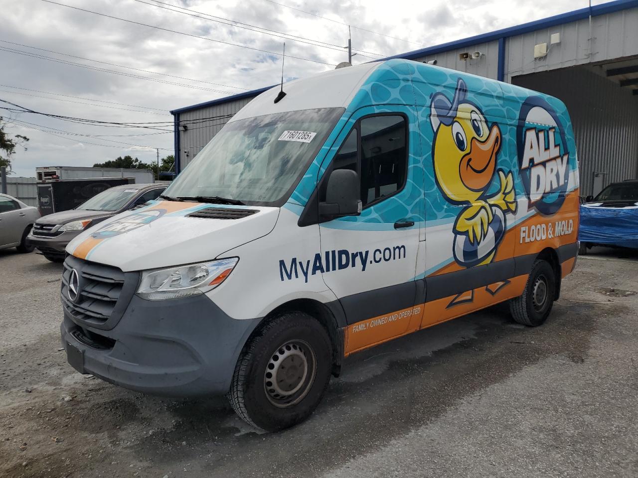 MERCEDES-BENZ SPRINTER 2500