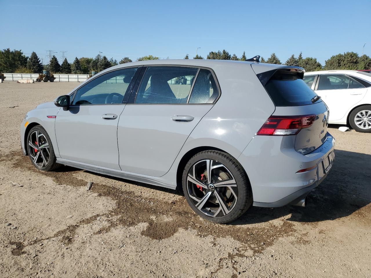 VOLKSWAGEN GOLF GTI SE