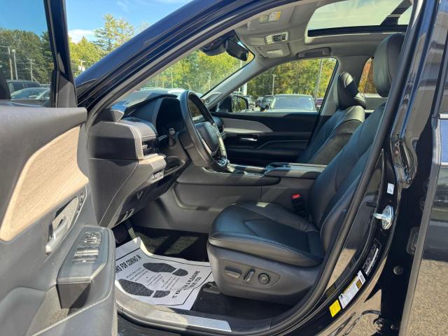 2024 TOYOTA GRAND HIGH 5TDAAAA56RS016621