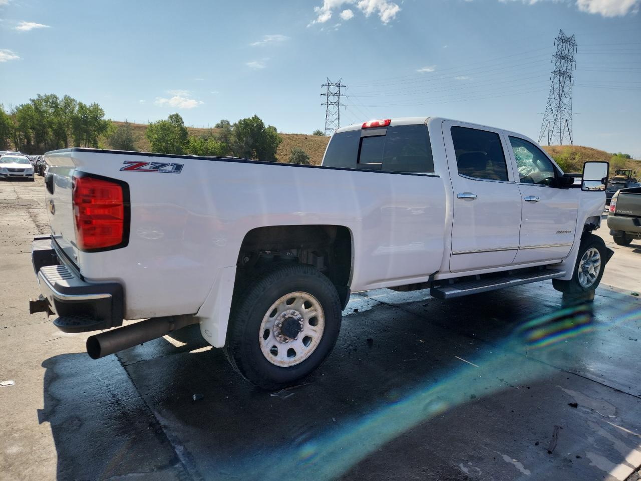 CHEVROLET SILVERADO K3500 LTZ