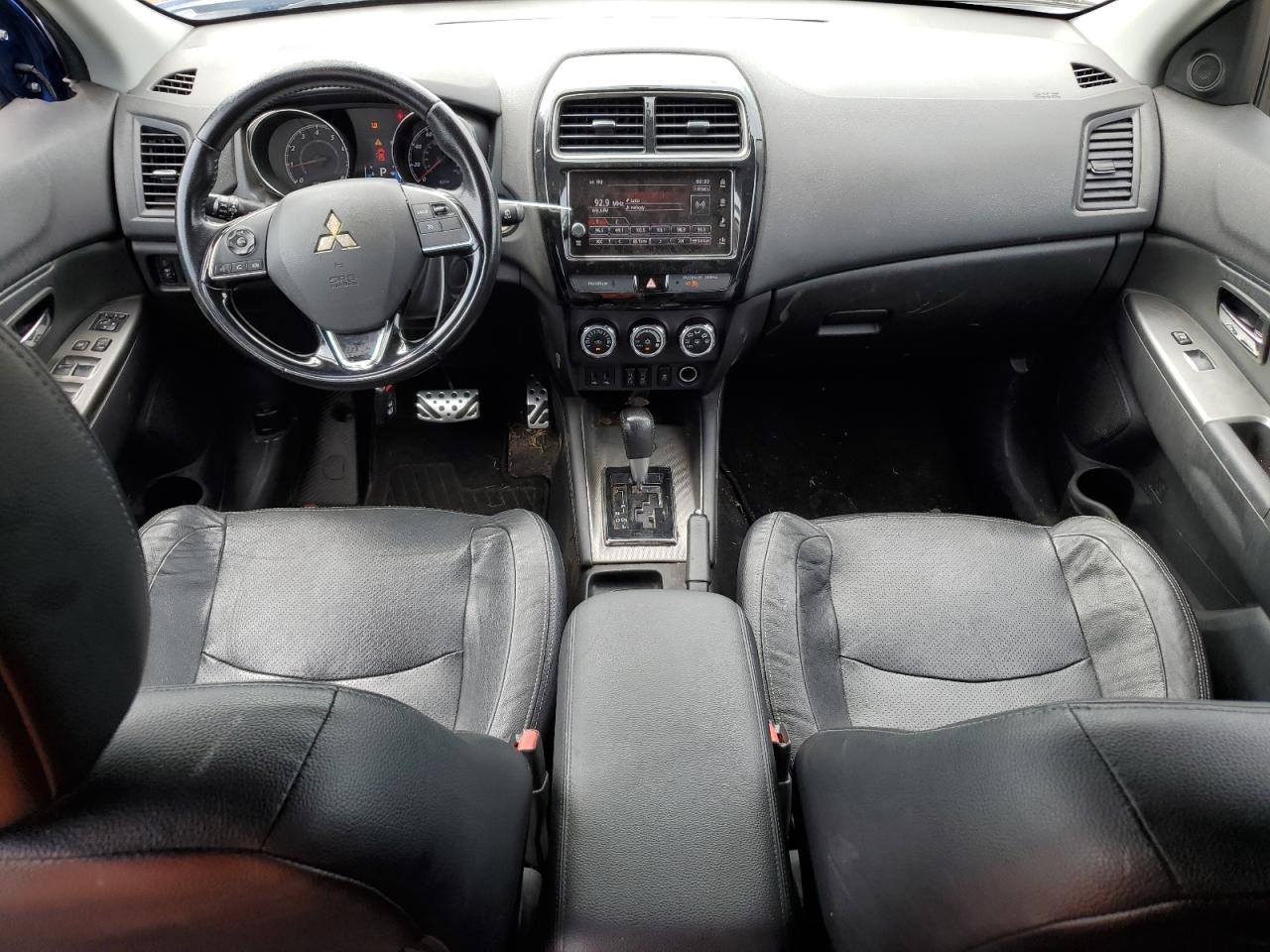 MITSUBISHI OUTLANDER SEL