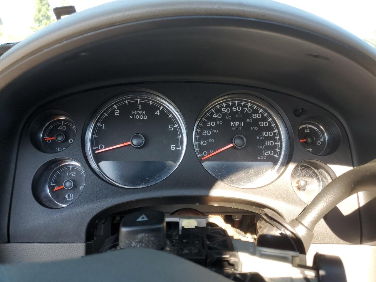 CHEVROLET SUBURBAN C1500 LT