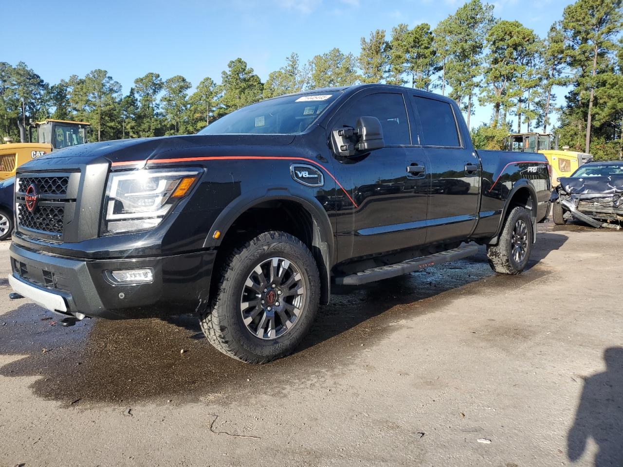 NISSAN TITAN SV