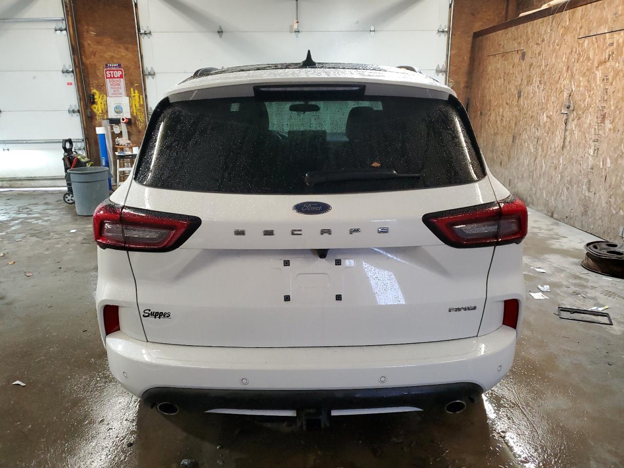 FORD ESCAPE ST LINE SELECT