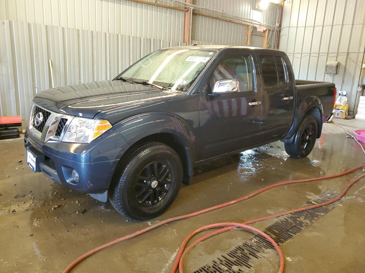 NISSAN FRONTIER S