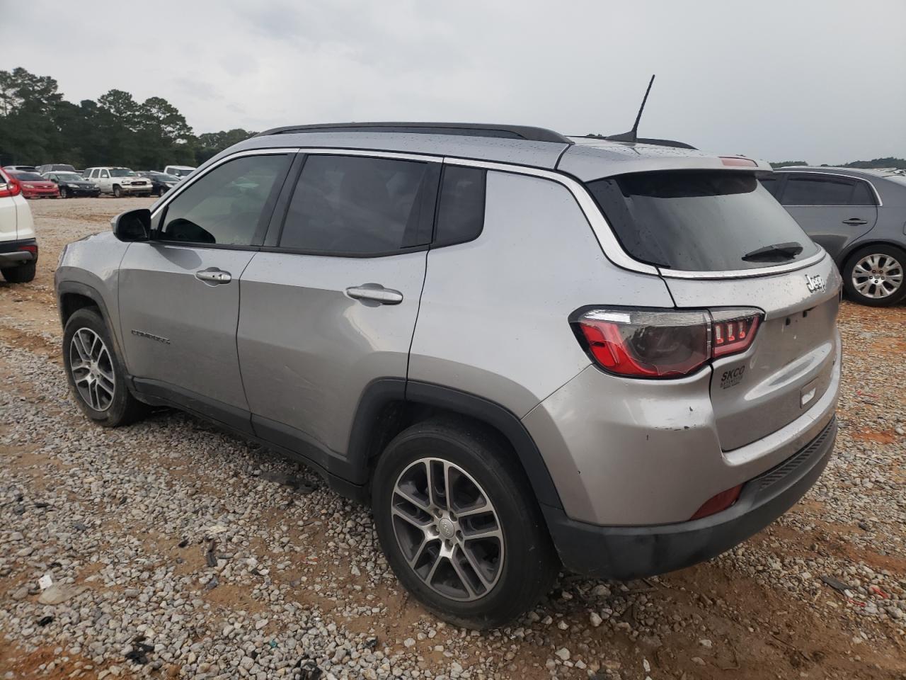 JEEP COMPASS LATITUDE