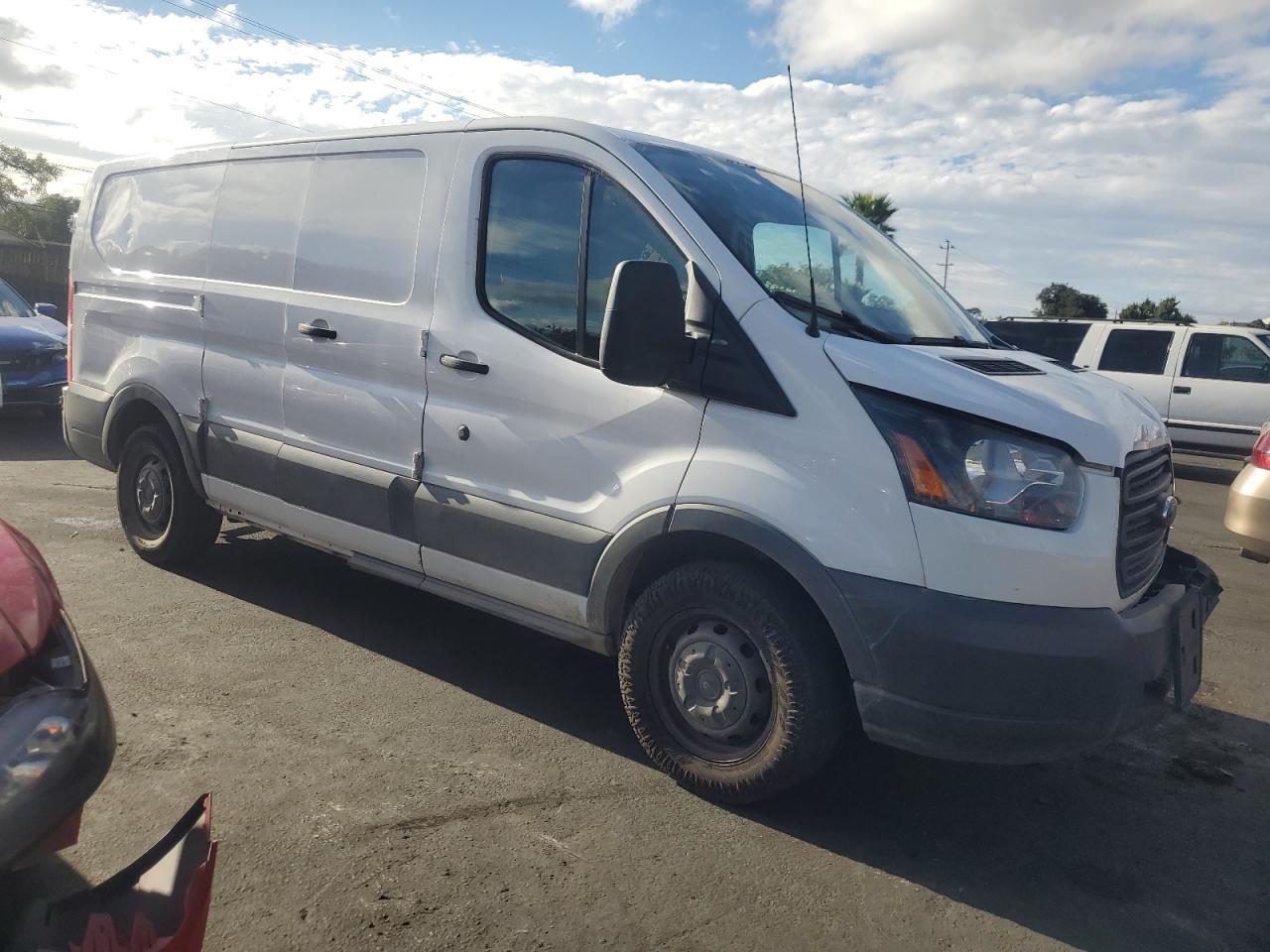 FORD TRANSIT T-150