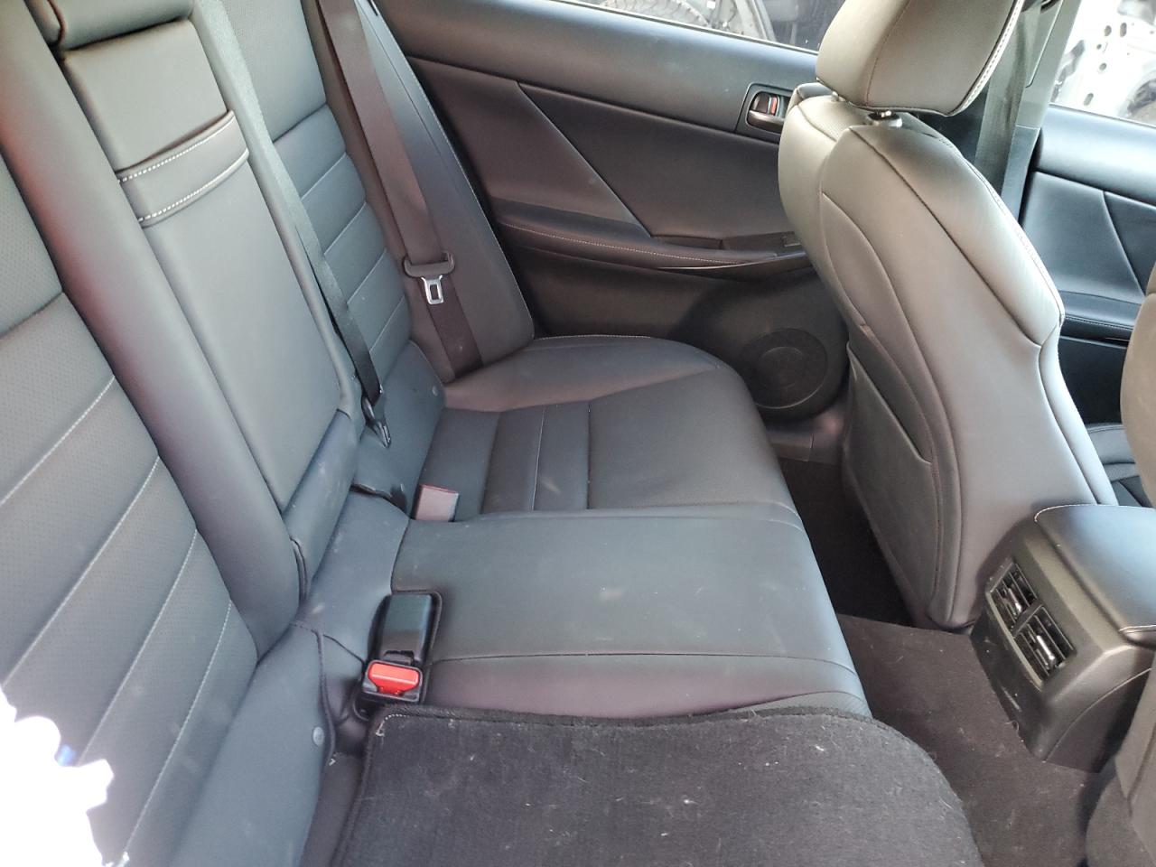 LEXUS IS 350 F SPORT