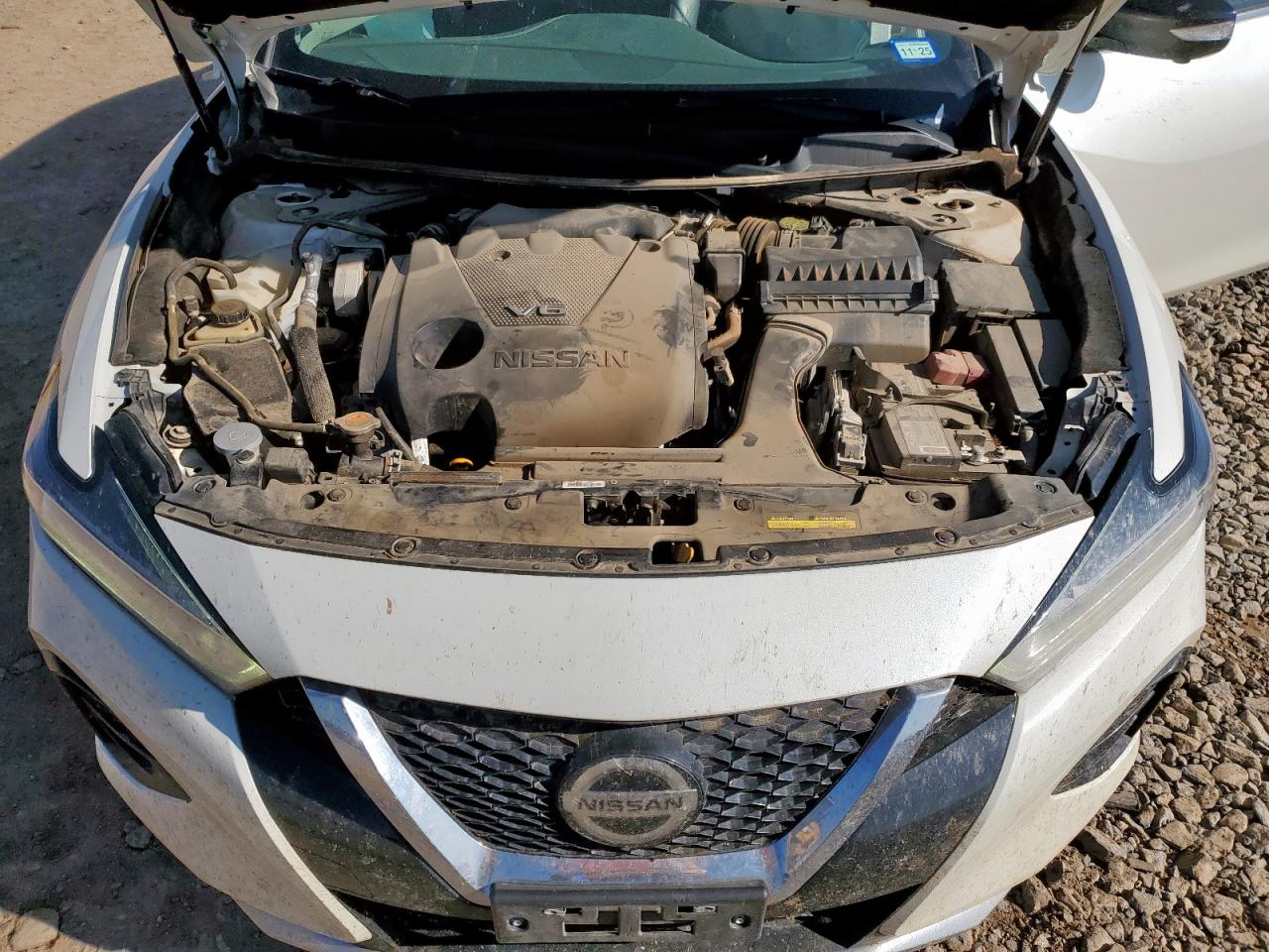 NISSAN MAXIMA PLATINUM