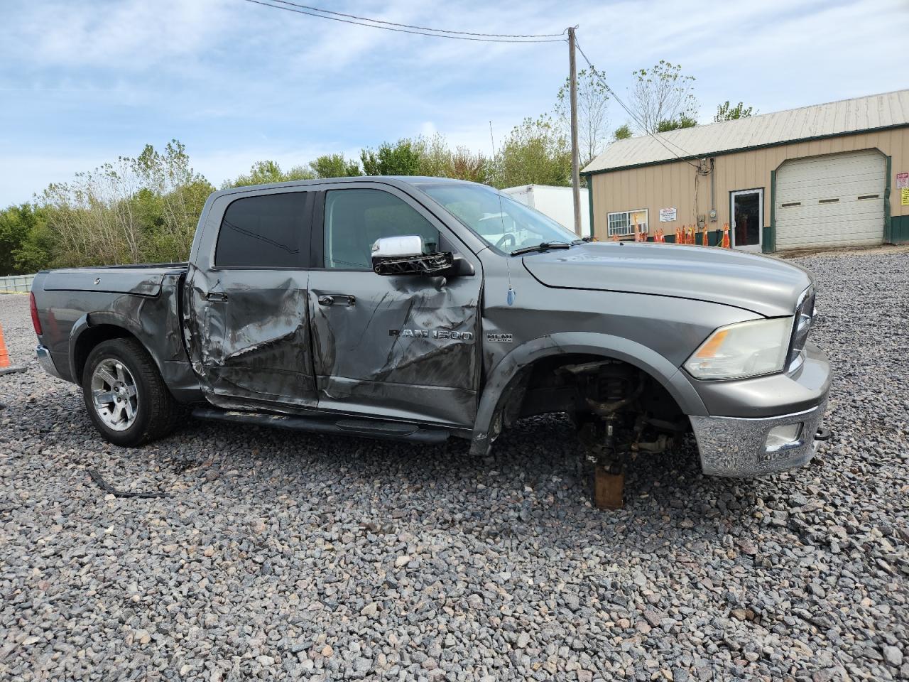 DODGE RAM 1500 LARAMIE