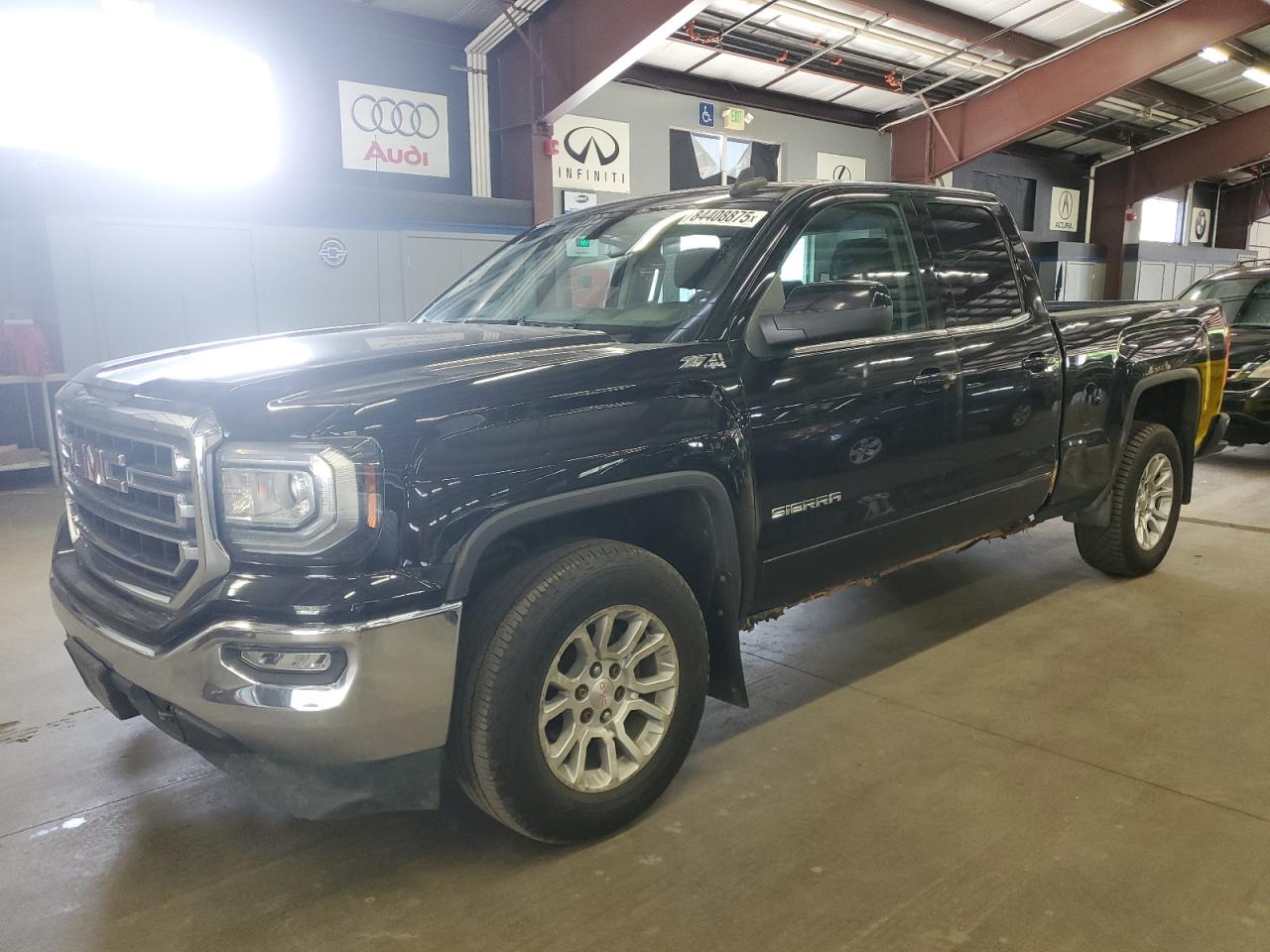 GMC SIERRA 1500 K1500 SLE