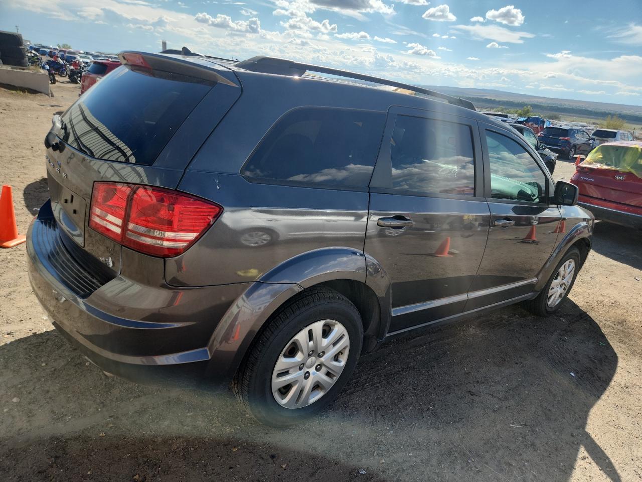DODGE JOURNEY SE