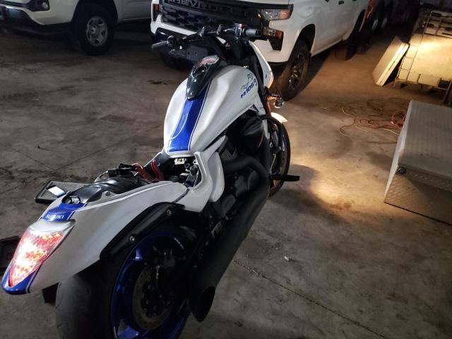 2019 SUZUKI VZR1800 JS1VY53A4K7100302