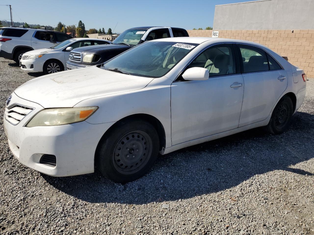 TOYOTA CAMRY BASE