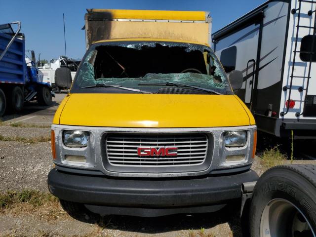 2000 GMC SAVANA CUT - Other View