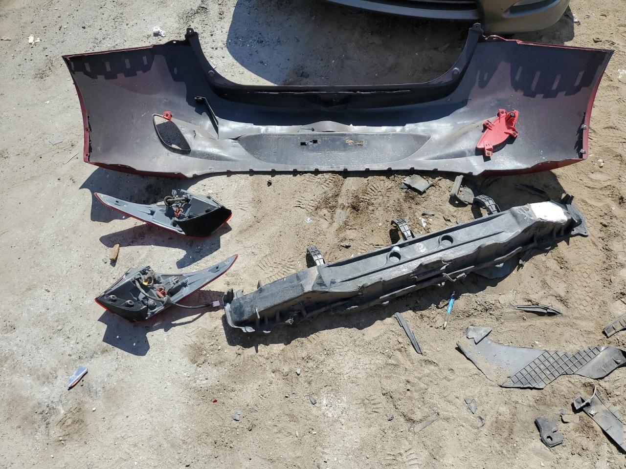 Lot #3302885913 2015 HYUNDAI ELANTRA GT