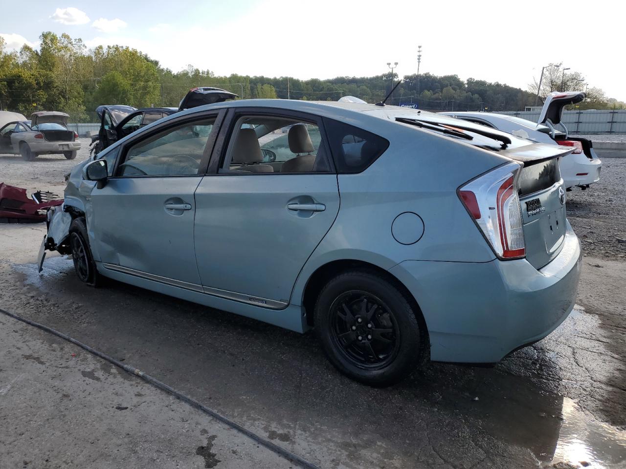 TOYOTA PRIUS