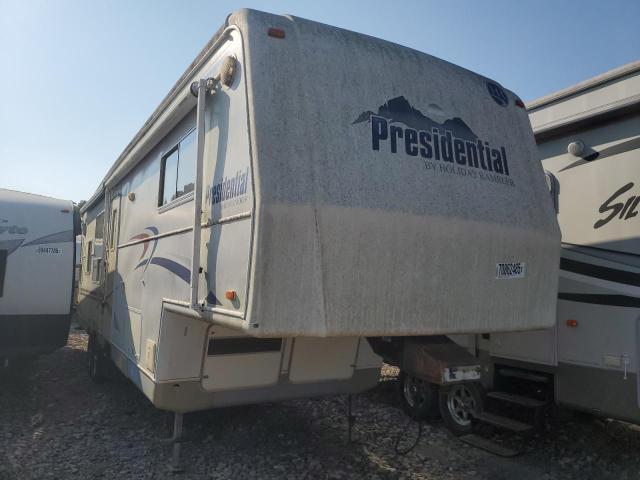 Global Auto Auctions: 2002 HOLDIAY RAMBLER TRAILER