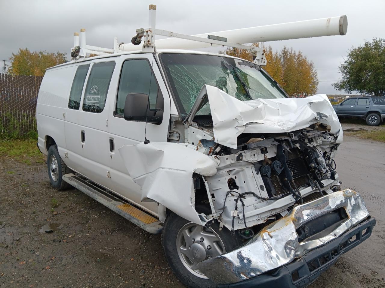FORD ECONOLINE E250 VAN
