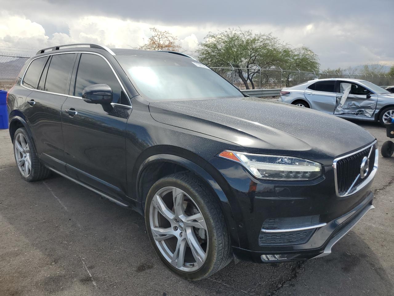VOLVO XC90 T6
