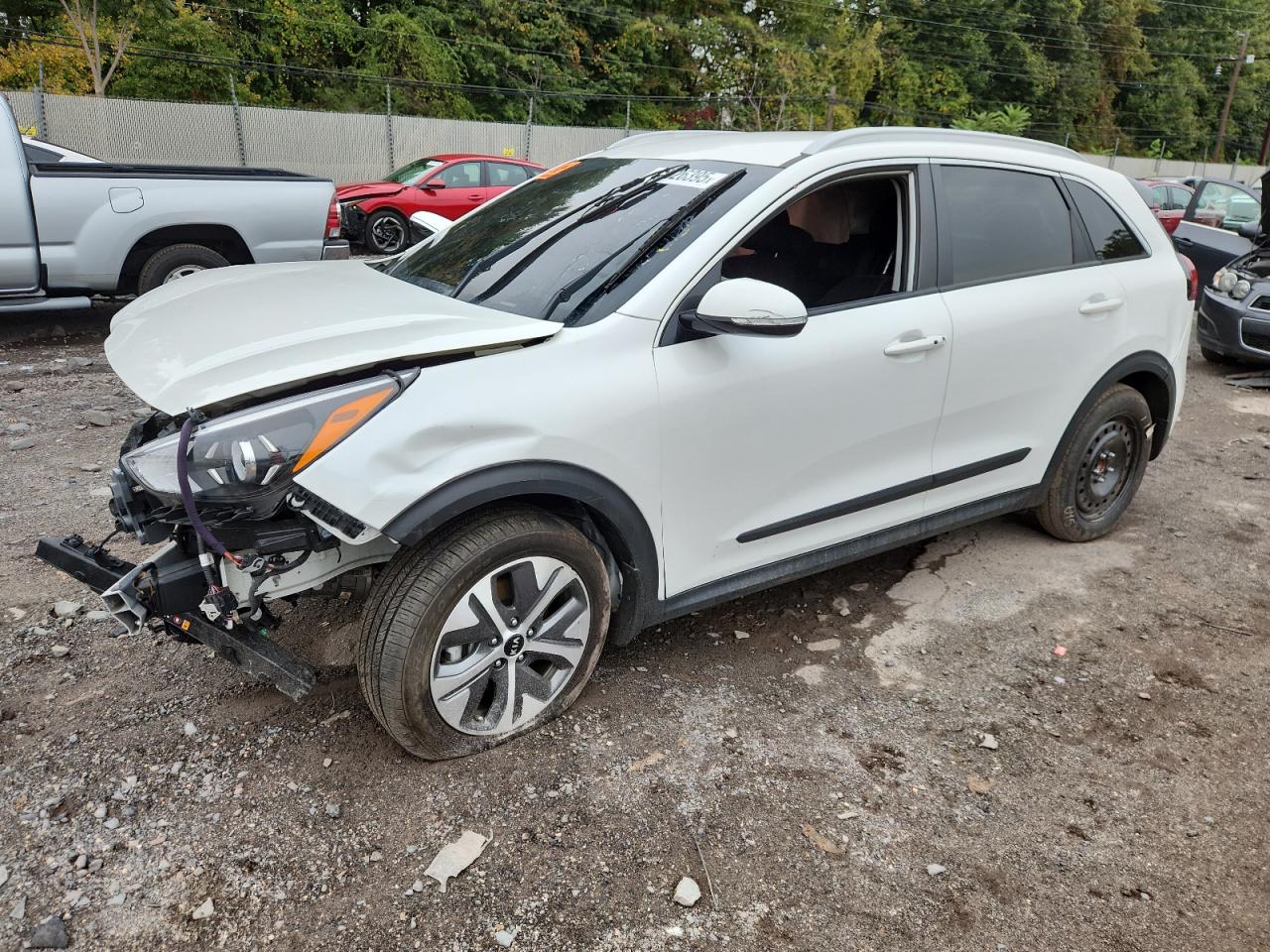KIA NIRO EX