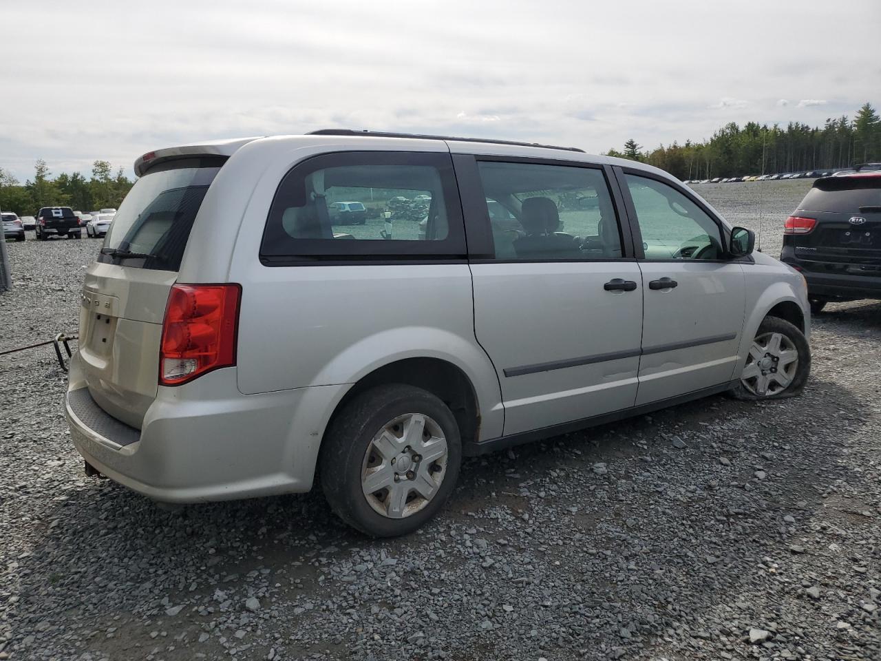 DODGE GRAND CARAVAN SE