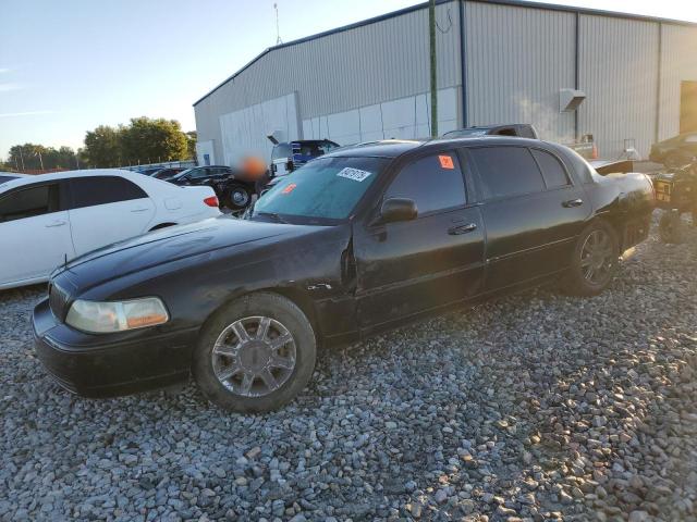 LINCOLN TOWN CAR E