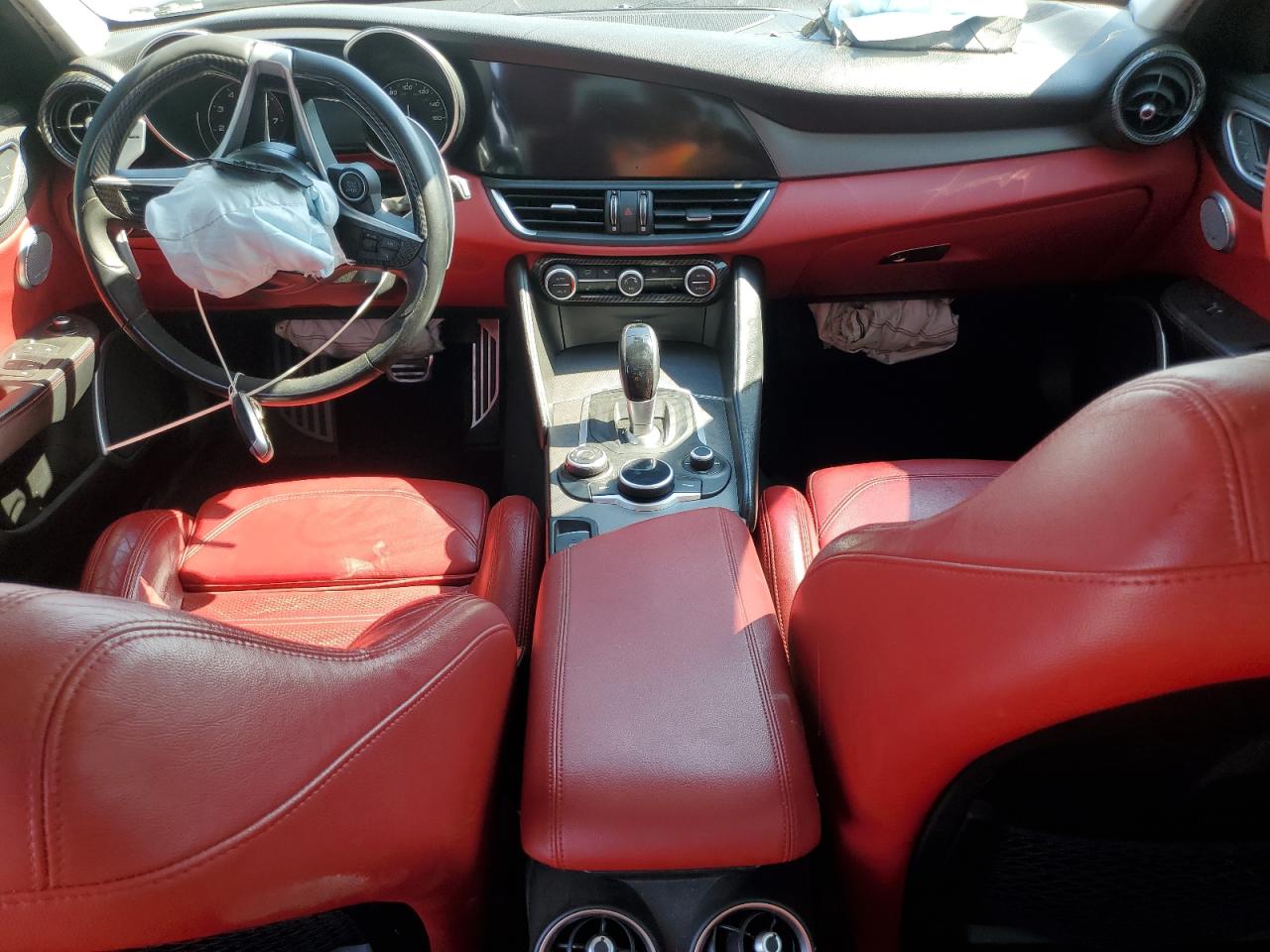 ALFA ROMEO GIULIA TI Q4