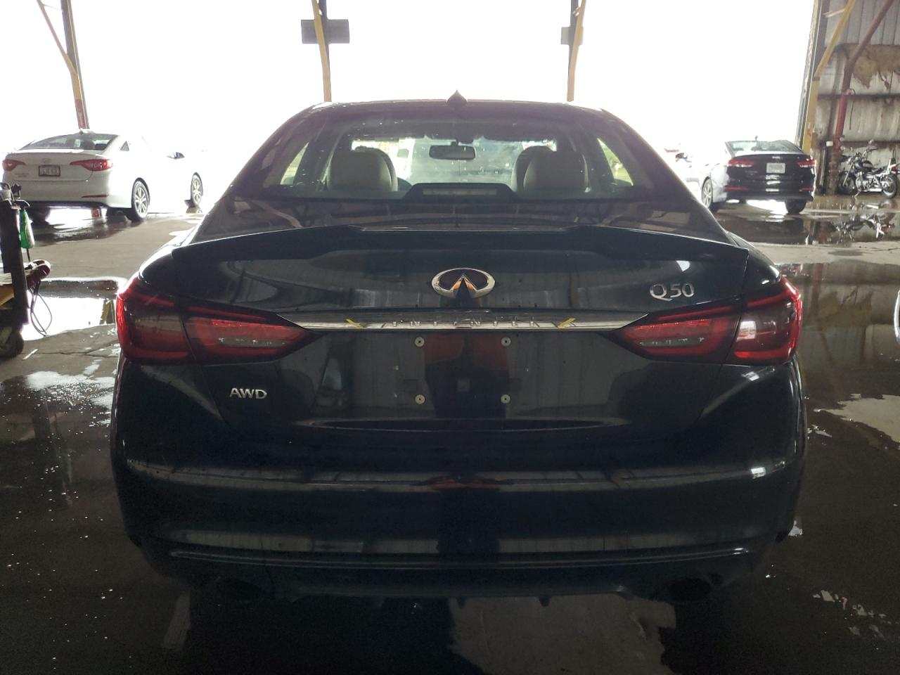 INFINITI Q50 LUXE